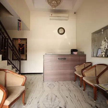 Hotel Q Deck-2